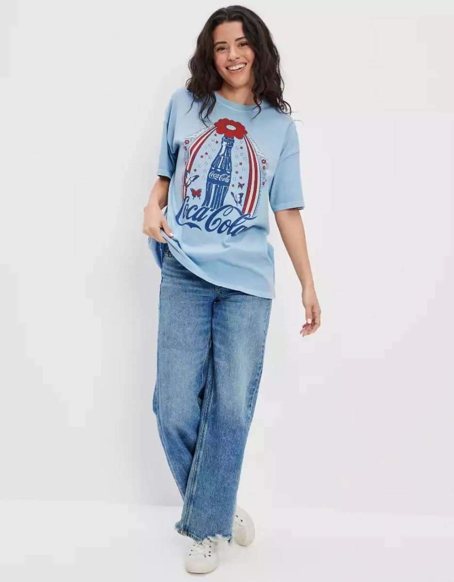 T Shirts American Eagle AE Oversized Americana Coca Cola Graphique Tee Bleu Clair Femme | JKM-00108773